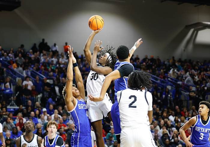 AAA Finals LR Central vs Bryant__00003